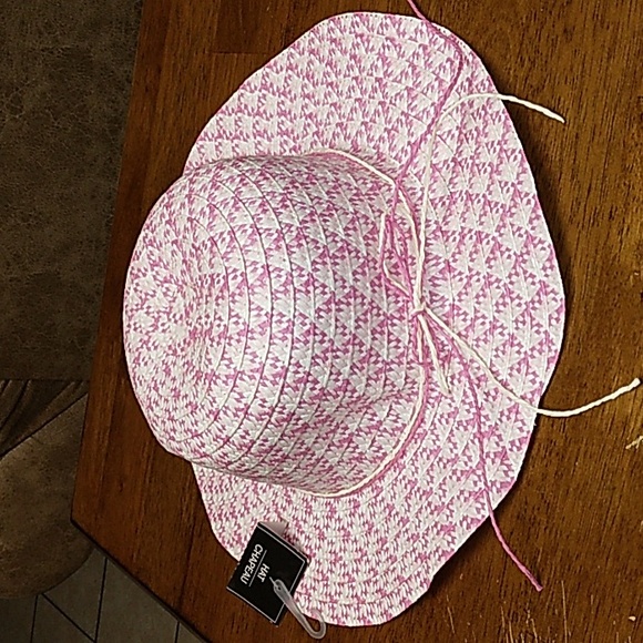 Chapeau pink and white weave design hat - Picture 2 of 8
